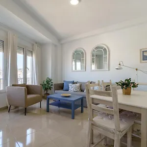 Maisuit Center , Málaga España